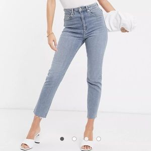 ASOS DESIGN high rise farleigh 'slim' mom jeans in lightwash
